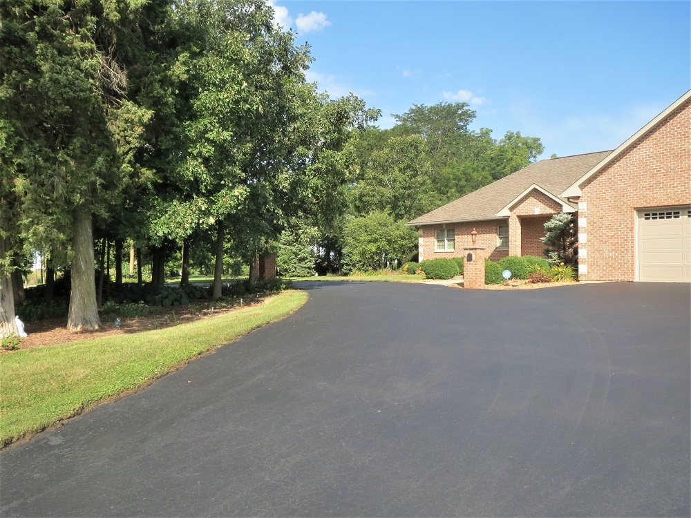 1122 Sterling Road Dixon, IL 61021 - Photo 43 of 45 a view of house with outdoor space and street view