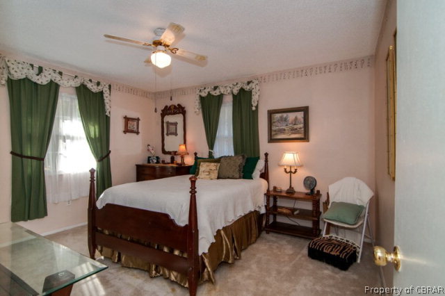 10568 Figg Shop Road Gloucester, VA 23061 - Photo 11 of 34 Gallery Image 11