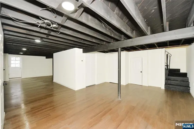 $5,500 | 60 Poplar Avenue, Hackensack, NJ 07601