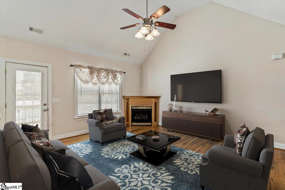 509 Hendricks Road Easley, SC 29642 - Photo 3 of 30 Gallery Image 3