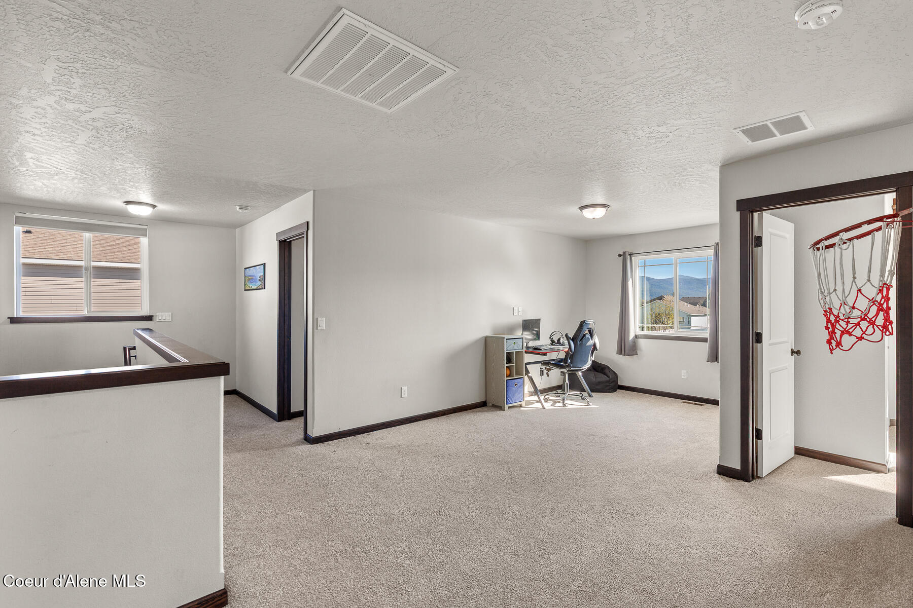 12365 West Renshaw Avenue Post Falls, ID 83854 - Photo 18 of 35 Large Flex Area