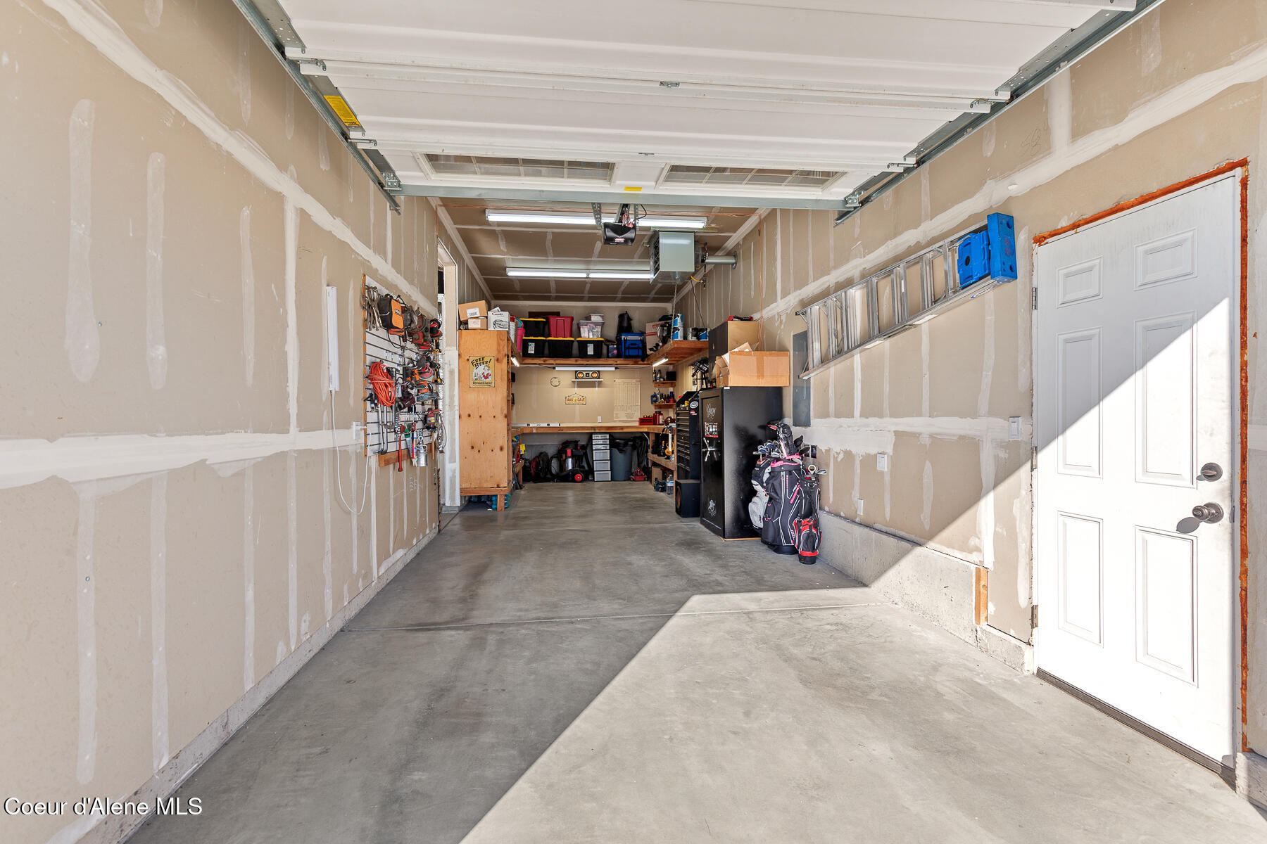 12365 West Renshaw Avenue Post Falls, ID 83854 - Photo 30 of 35 Single Bay 35' Deep