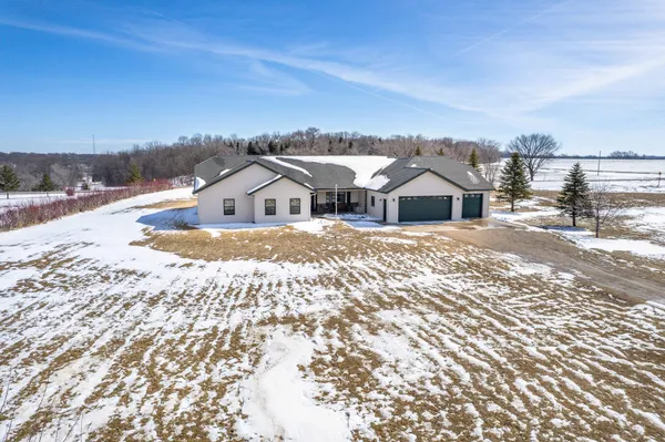 $499,900 | 26922 Grandview Road, Elbow Lake, MN 56531