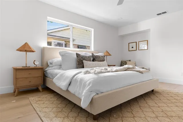 $900,000 | 7647 Alto Caro Drive, Dallas, TX 75248