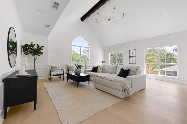 $900,000 | 7647 Alto Caro Drive, Dallas, TX 75248