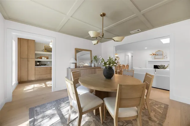 $900,000 | 7647 Alto Caro Drive, Dallas, TX 75248