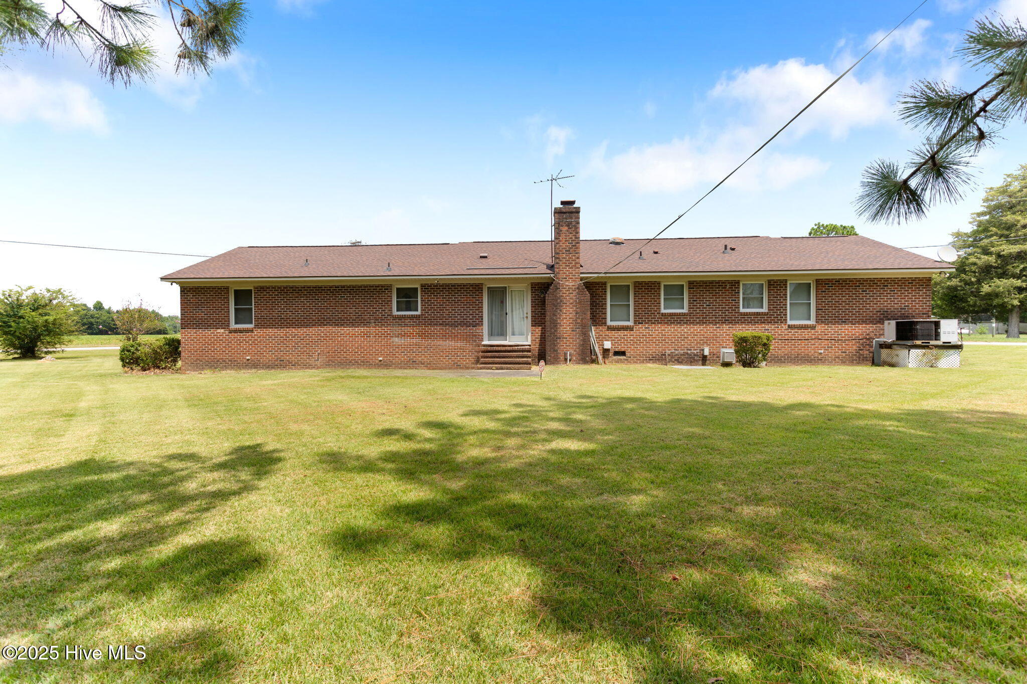 1852 Springfield Road Rocky Mount, NC 27801 - Photo 7 of 31 9-web-or-mls-1852-springfield-rd