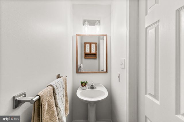 $566,500 | 7714 Battery Bend Way, Montgomery Village, MD 20886