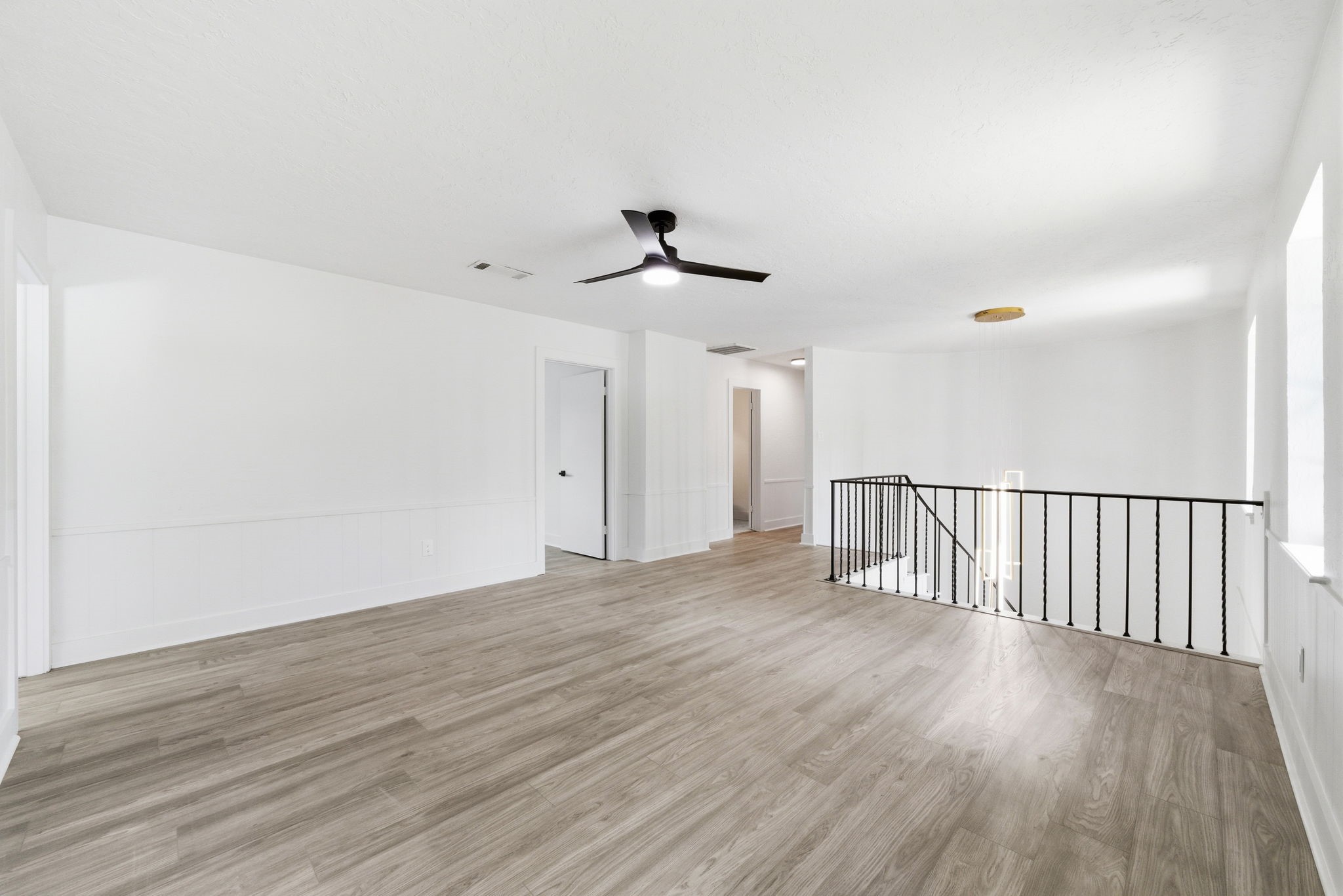8131 Theisswood Road Spring, TX 77379 - Photo 23 of 31 Overlooks the entry way