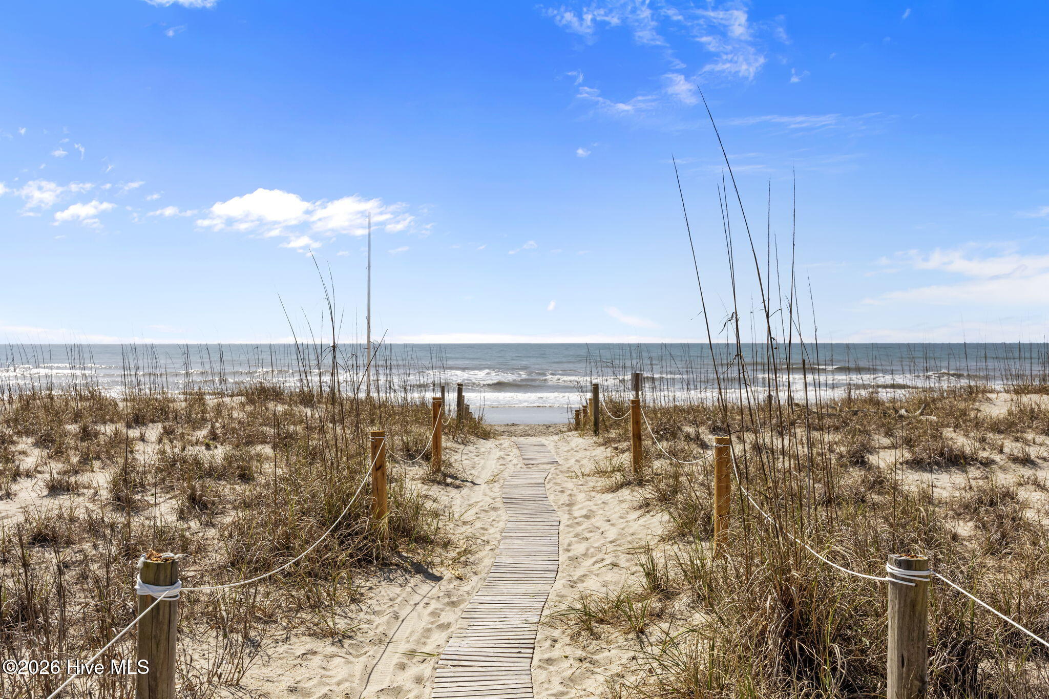 9100 Reed Drive, Unit 4106 Emerald Isle, NC 28594 - Photo 2 of 29 33-web-or-mls-IMG_8693