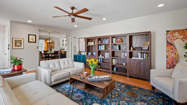 $729,000 | 725 Valle Vista Avenue, Vallejo, CA 94590