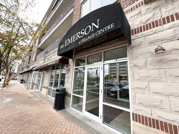 $2,250 | 100 South Emerson Street, Unit 204, Mount Prospect, IL 60056