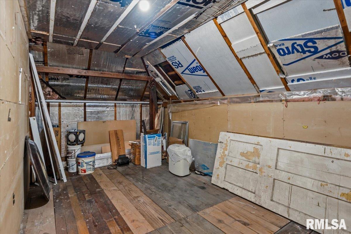 404 North Ewing Street Tallula, IL 62688 - Photo 27 of 41