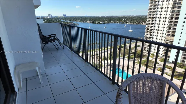 $3,200 | 1201 South Ocean Drive, Unit 1903S, Hollywood, FL 33019