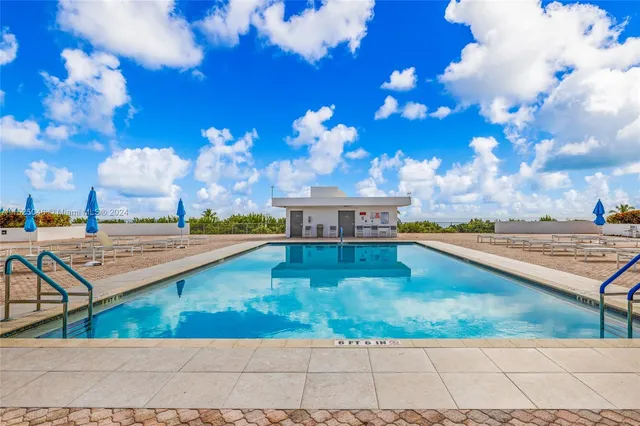 $3,200 | 1201 South Ocean Drive, Unit 1903S, Hollywood, FL 33019