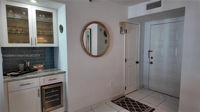 $3,200 | 1201 South Ocean Drive, Unit 1903S, Hollywood, FL 33019