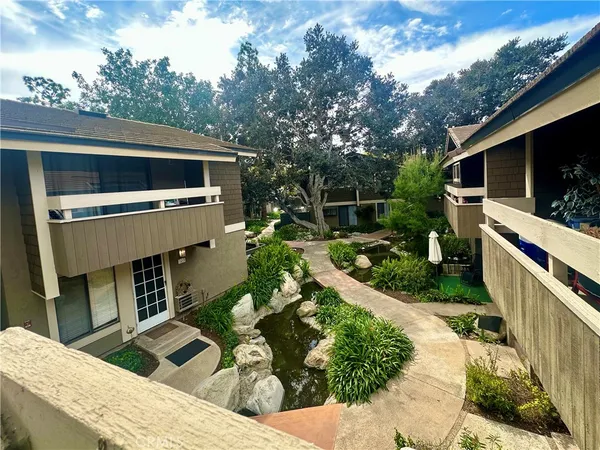 $2,000 | 140 Streamwood, Irvine, CA 92620