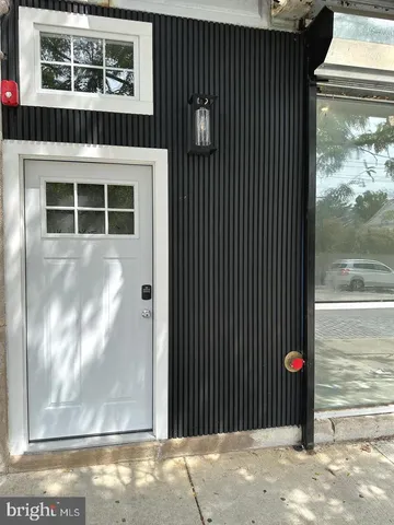 $1,300 | 6035 Germantown Avenue, Unit 2F, Philadelphia, PA 19144