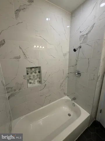 $1,300 | 6035 Germantown Avenue, Unit 2F, Philadelphia, PA 19144