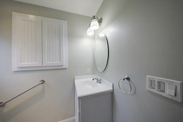 $649,900 | 64 Livingstone Avenue, Beverly, MA 01915