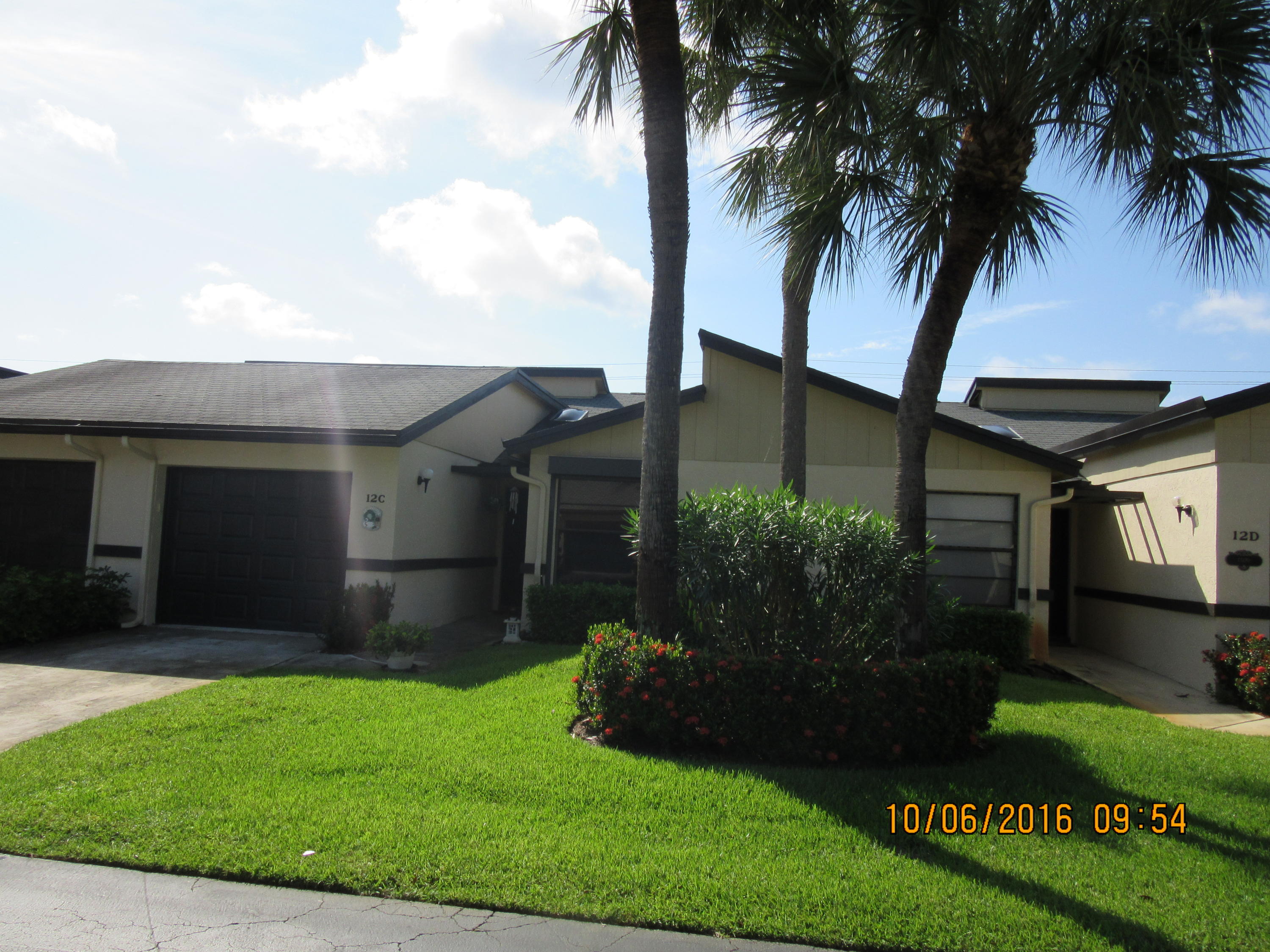 12 Ridge Pointe Drive, Unit C Boynton Beach, FL 33435 - Photo 2 of 18 IMG_2234