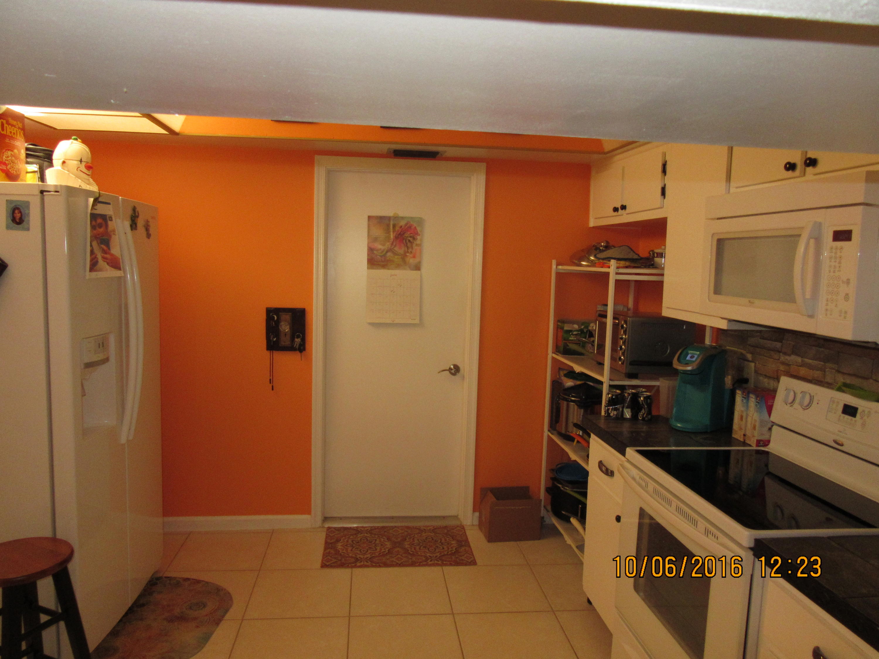 12 Ridge Pointe Drive, Unit C Boynton Beach, FL 33435 - Photo 8 of 18 IMG_2247