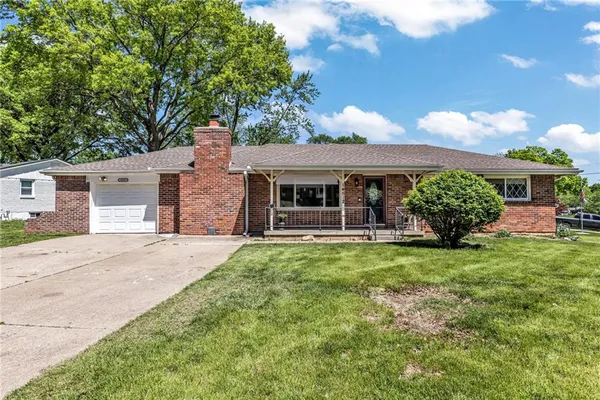 $255,500 | 14512 East 37th Street South, Independence, MO 64055