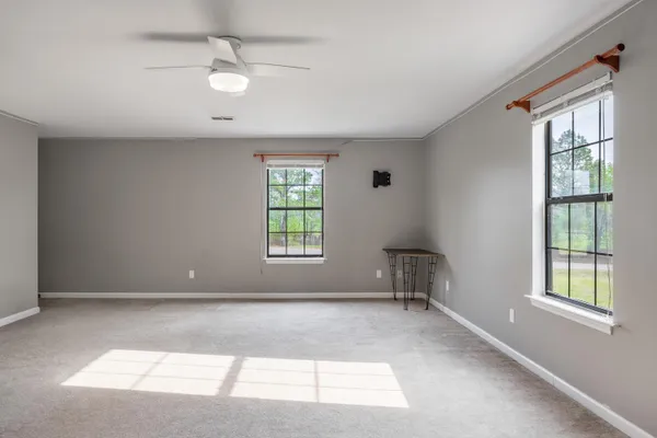 $425,000 | 749 Riverbend Trail Northeast, Charleston, TN 37310