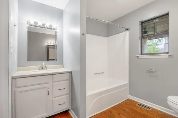 $425,000 | 749 Riverbend Trail Northeast, Charleston, TN 37310