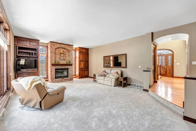 $680,000 | 1935 West Telemark Circle, Green Bay, WI 54313
