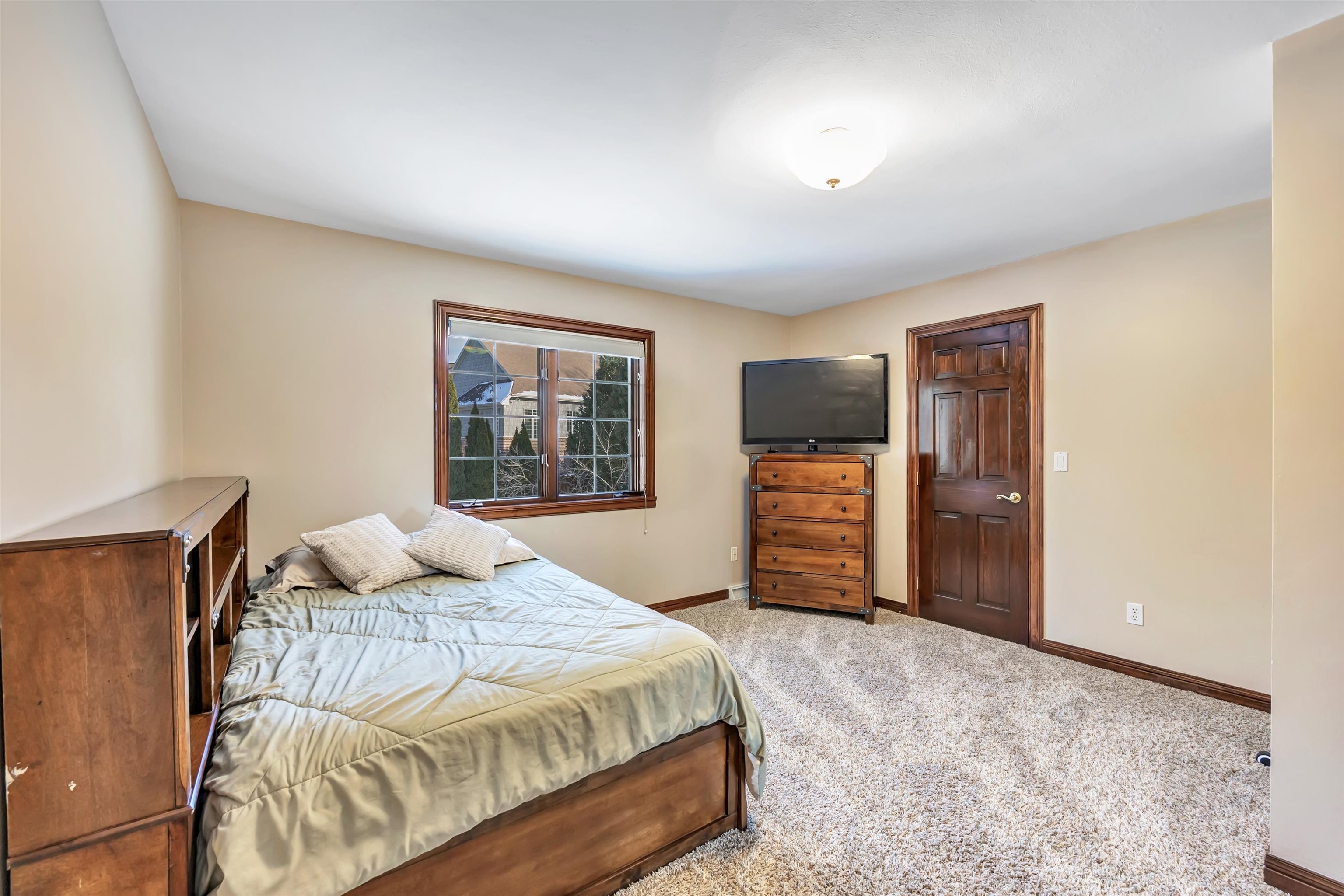 1935 West Telemark Circle Green Bay, WI 54313 - Photo 26 of 56