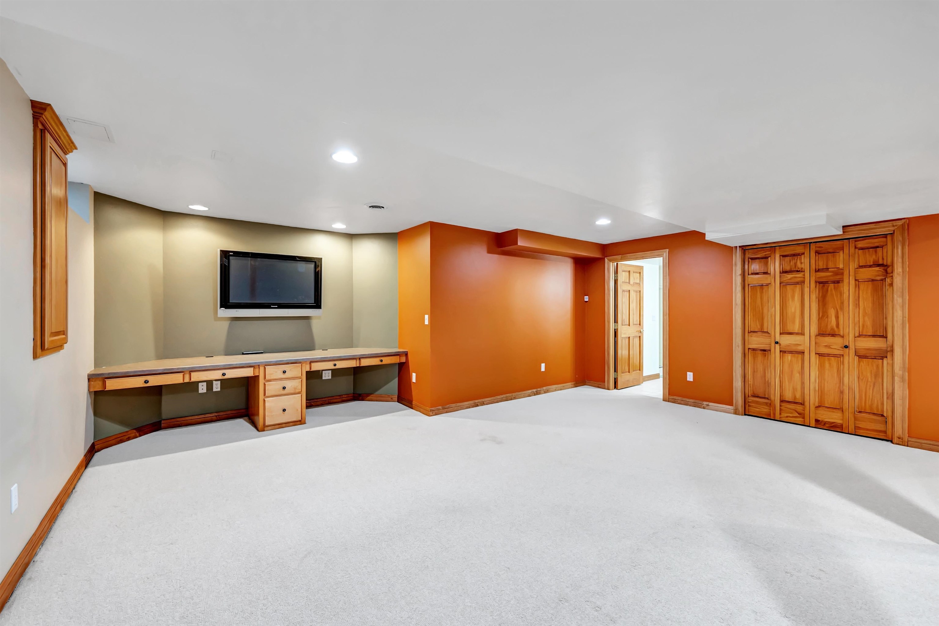 1935 West Telemark Circle Green Bay, WI 54313 - Photo 33 of 56