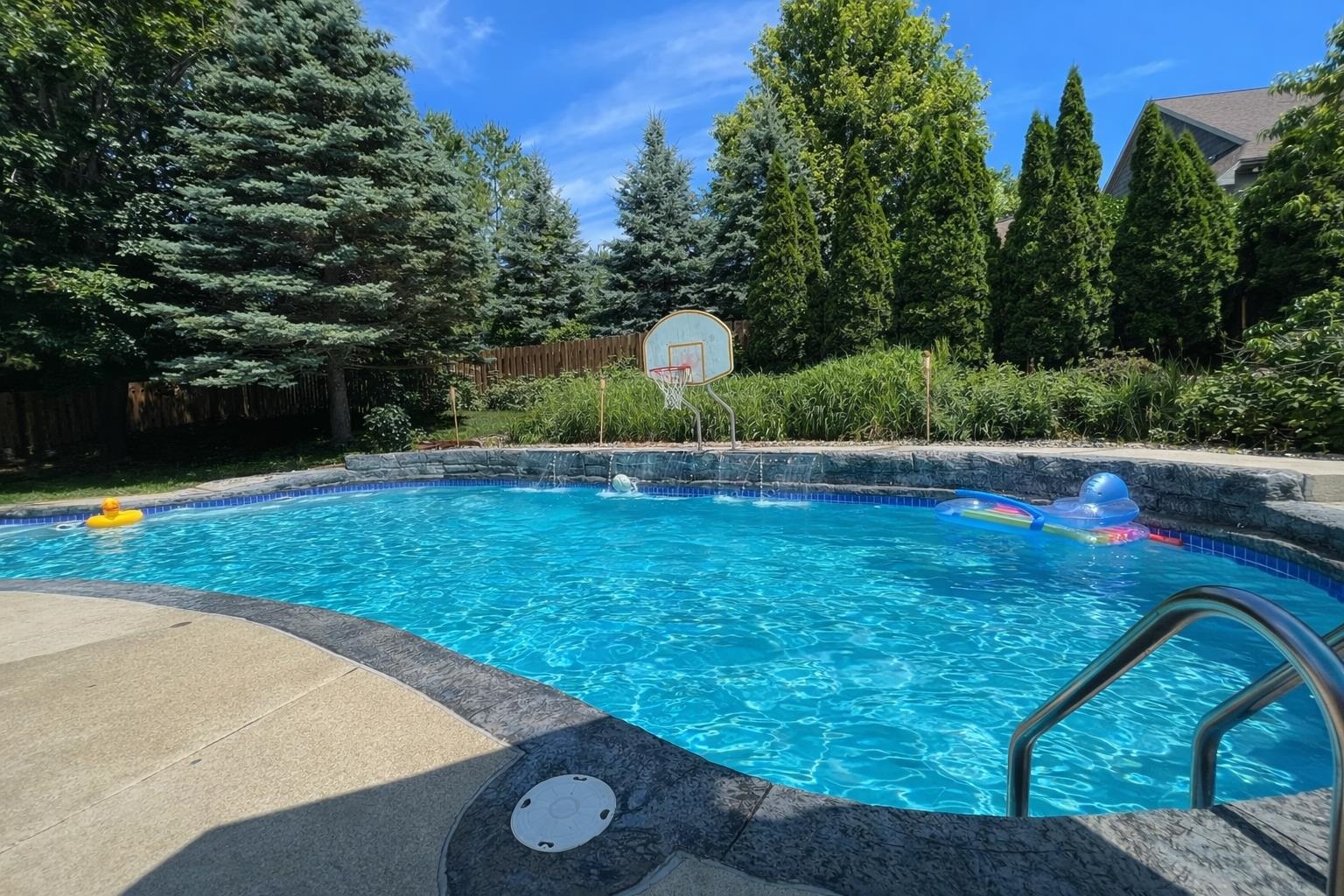 1935 West Telemark Circle Green Bay, WI 54313 - Photo 45 of 56