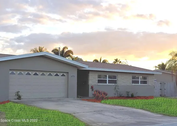 $3,600 | 215 Marion Street, Indian Harbour Beach, FL 32937