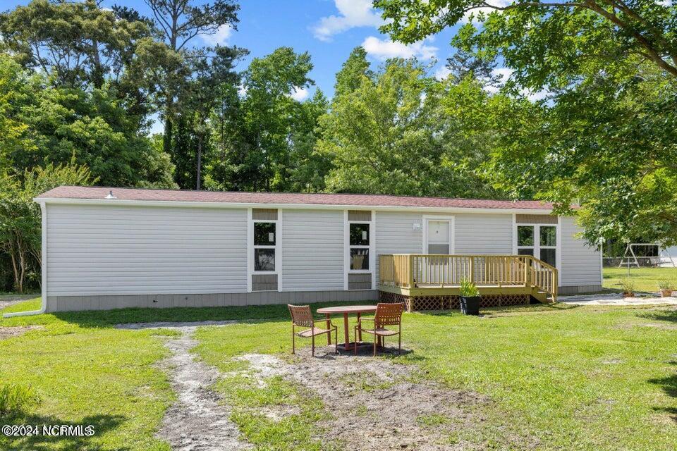 308 Queens Road Hubert, NC 28539 - Photo 11 of 41