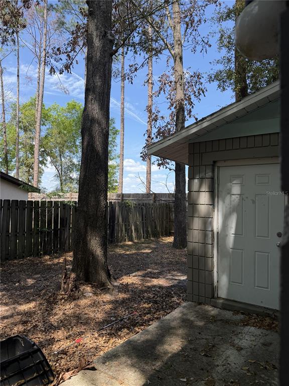 1718 Southwest 69th Terrace Gainesville, FL 32607 - Photo 14 of 23