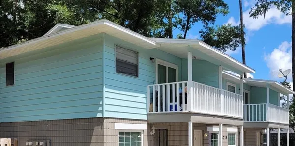 $595,000 | 1718 Southwest 69th Terrace, Gainesville, FL 32607