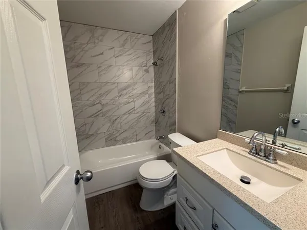 $595,000 | 1718 Southwest 69th Terrace, Gainesville, FL 32607