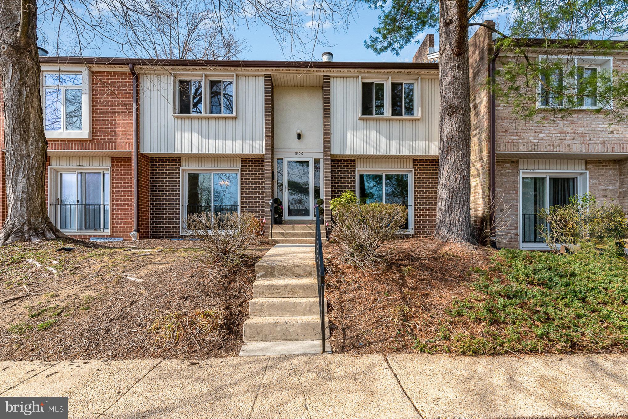 1906 Greenberry Road Baltimore, MD 21209 - Photo 25 of 28 Gallery Image 25
