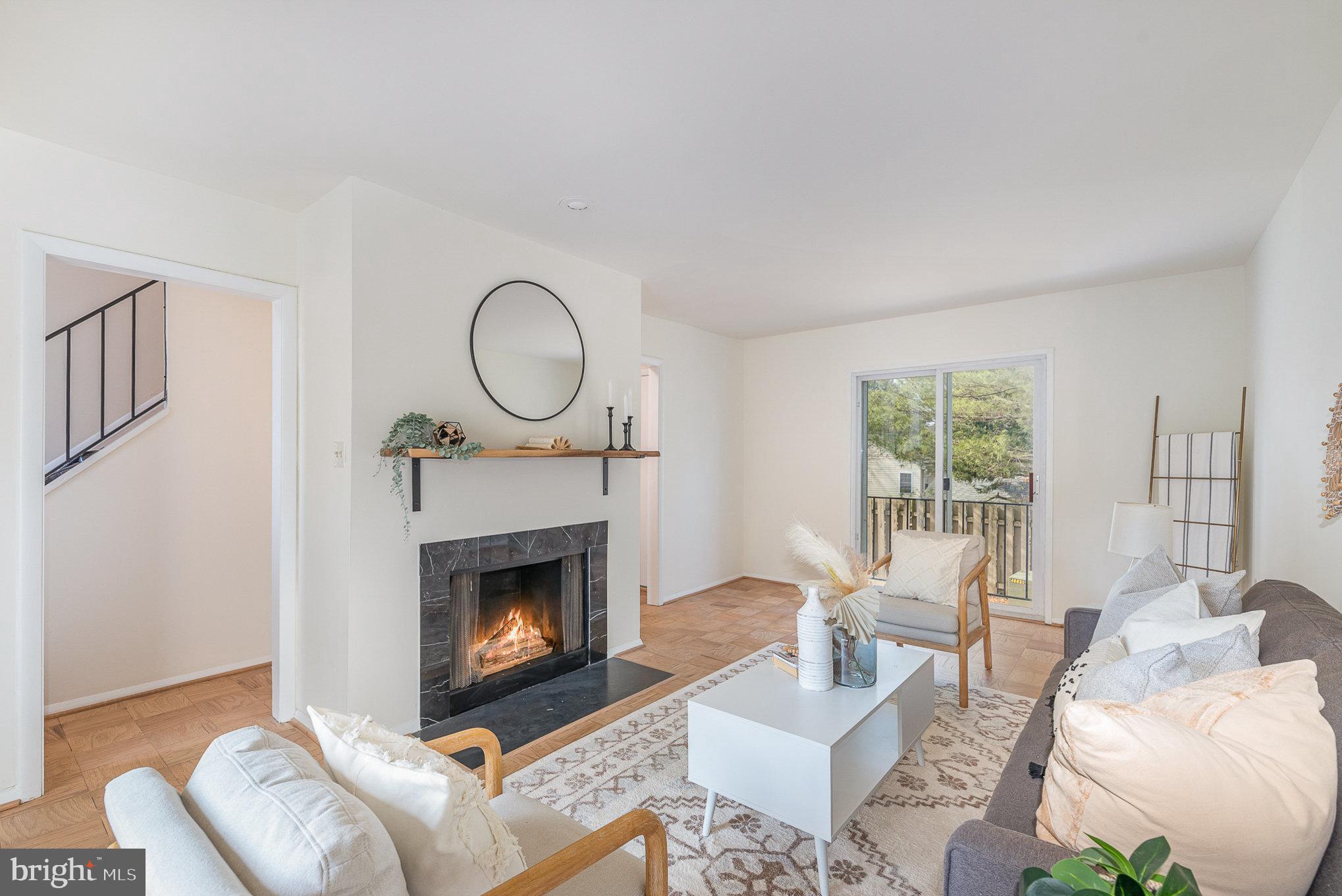 1906 Greenberry Road Baltimore, MD 21209 - Photo 4 of 28 Gallery Image 4