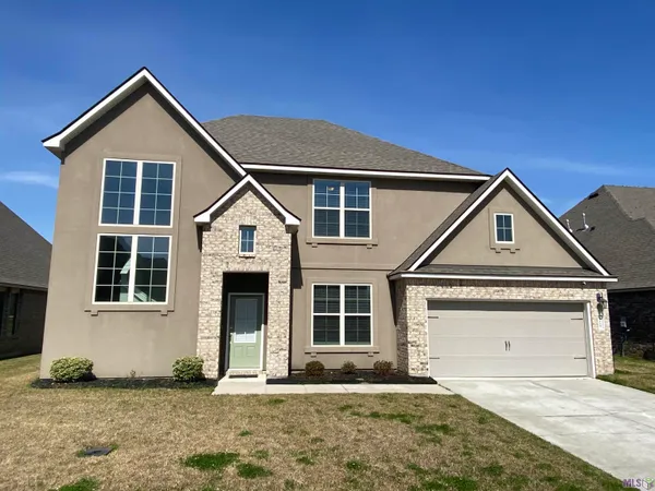 $379,000 | 2119 Dovefield Avenue, Unit 2119, Zachary, LA 70791