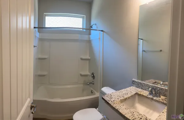 $379,000 | 2119 Dovefield Avenue, Unit 2119, Zachary, LA 70791