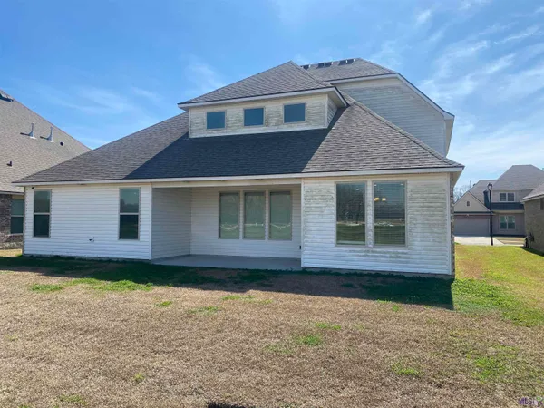 $379,000 | 2119 Dovefield Avenue, Unit 2119, Zachary, LA 70791