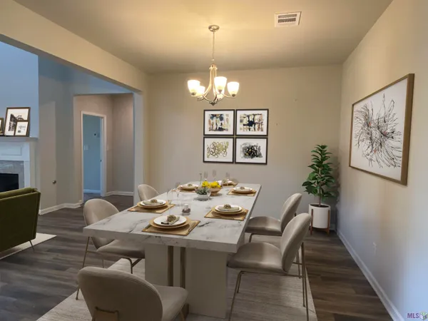 $379,000 | 2119 Dovefield Avenue, Unit 2119, Zachary, LA 70791