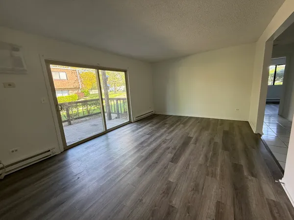 $1,650 | 11636 Roberts Street, Unit 4, Mokena, IL 60448
