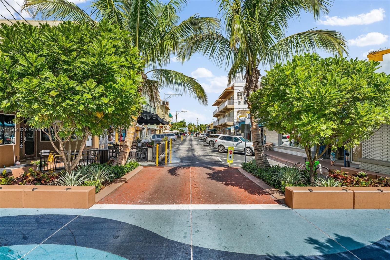 529 Northeast Plantation Road, Unit 408 Stuart, FL 34996 - Photo 42 of 48 Gallery Image 42