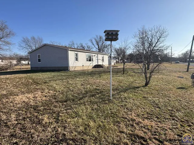 $105,000 | 502 Vine Street, Cottonwood Falls, KS 66845