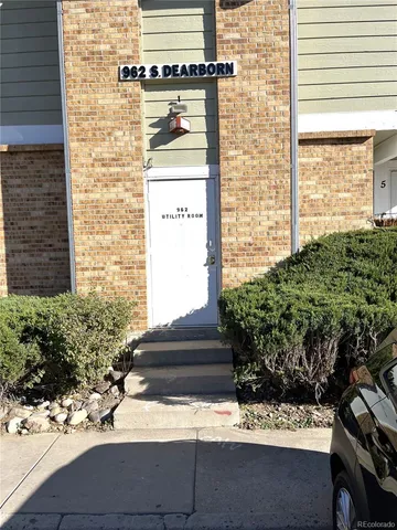 $895 | 962 South Dearborn Way, Unit 6, Aurora, CO 80012