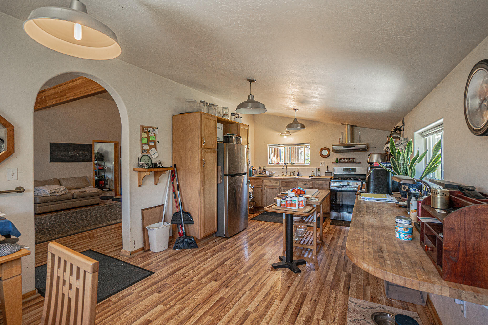 2909 Dead Indian Memorial Road Ashland, OR 97520 - Photo 28 of 75 Second Home Kitchen & Eating Area