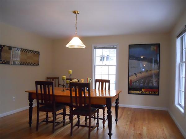 487 Old Farm Road Amherst, MA 01002 - Photo 4 of 21 Gallery Image 4